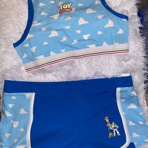 Toy story women’s pajamas size large